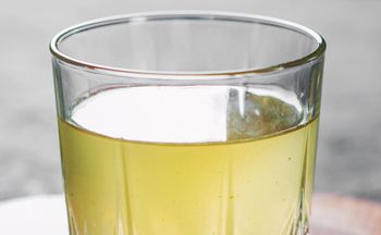 Wypij szklankę wieczorem. Usunie toksyny i wzmocni wątrobę