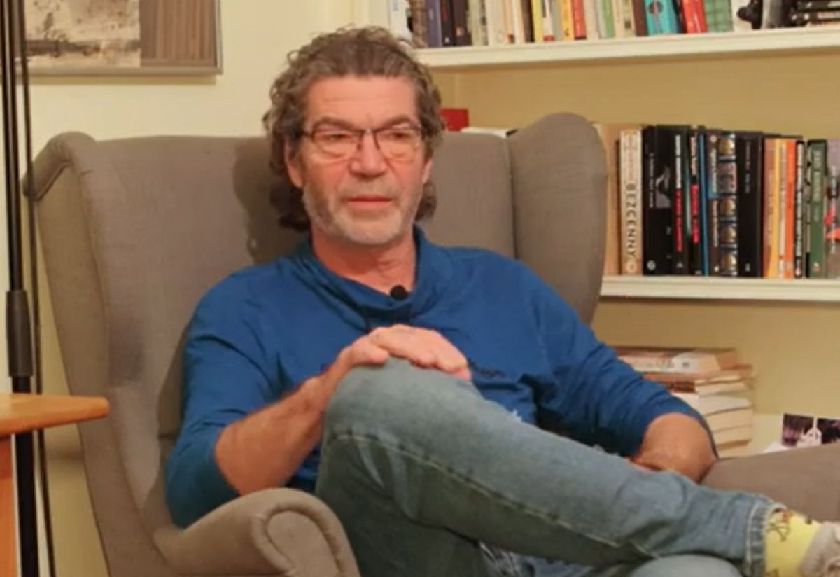 AI wykorzystała głos kultowego lektora? Pierwszy taki pozew w Polsce