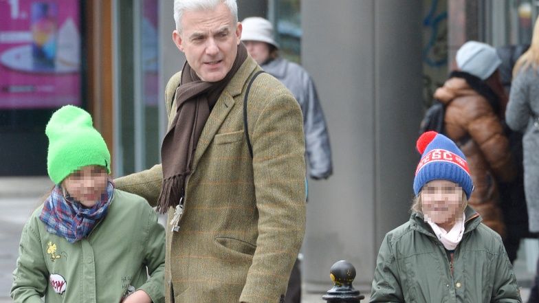 Hubert Urbański z córkami