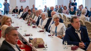 Złote pary uhonorowane w Poznaniu – prezydent wręczył Medale za Długoletnie Pożycie Małżeńskie