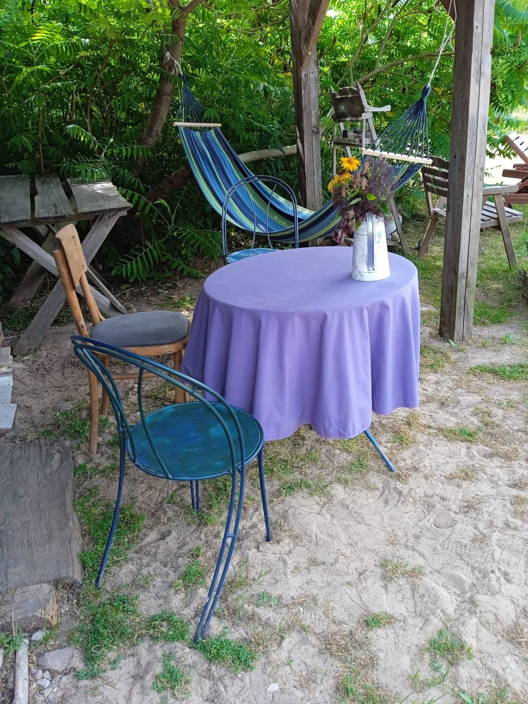 Na terenie siedliska można znaleźć mnóstwo uroczych zakamarków