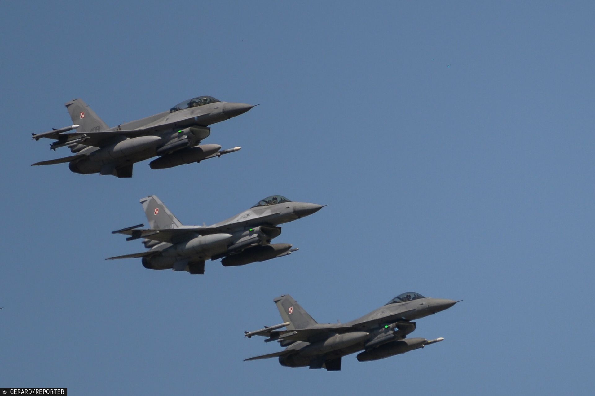 wiadomości,aktualności,WP Wiadomości Polskie myśliwce wróciły do bazy. 