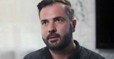 Karol ze "Ślubu od pierwszego wejrzenia" podjął życiową decyzję. Namawia innych, aby też się odważyli