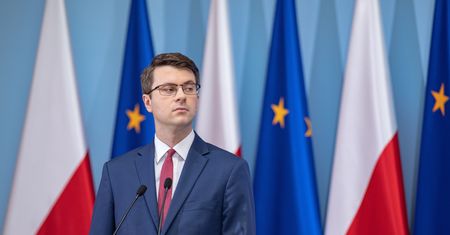 Jarosław Kaczyński wejdzie do rządu? Piotr Mueller: to jest wariant bardzo prawdopodobny