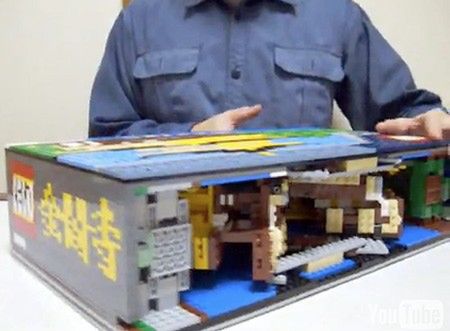 Niesamowita rozkładana świątynia z klocków lego (wideo)
