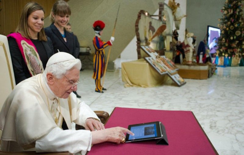 Vatican Insider - dowiedz się z telefonu, kto jest nowym papieżem