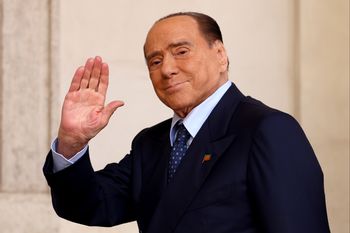Słynna willa Berlusconiego sprzedana rodzinie szejka. Oto kwota