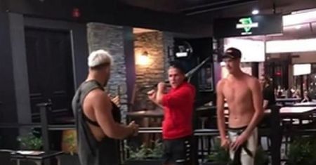 "Kozacy" zaczepili zawodnika MMA. To musiało się tak skończyć