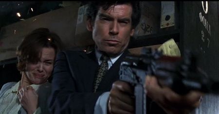 Program TV na środę – "GoldenEye", "Kocham, Rosie", "Szczęki" [06-05-2020]
