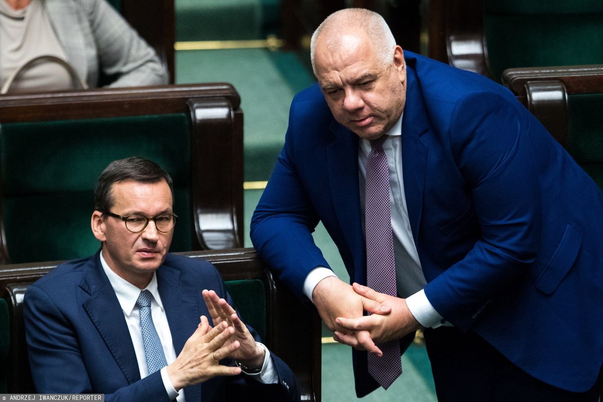 Premier Mateusz Morawiecki i  wicepremier Jacek Sasin