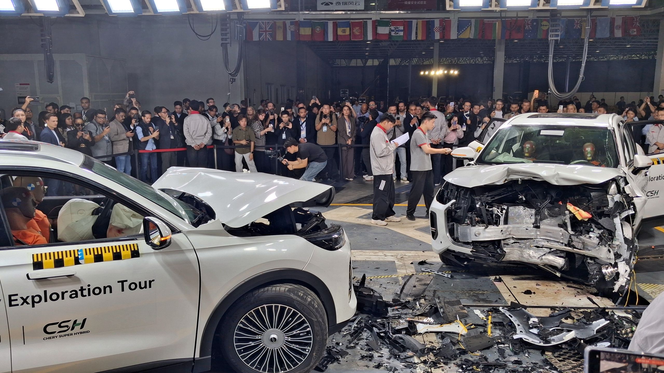 Drzwi wciąż dało się otworzyć