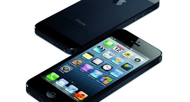 Apple wymienia wadliwe baterie w iPhone'ach 5