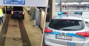 Szukała parkingu pod dworcem. Wjechała do przejścia podziemnego