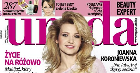 Kiczowata Koroniewska POKAZUJE BRZUCH! (FOTO)