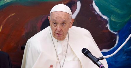 Papież usprawiedliwia Rosję? Generał wskazuje na błąd