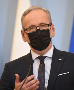 Niedzielski o ryzyku lockdownu, maseczkach i obowiązku szczepień. "Nowy model decyzji"