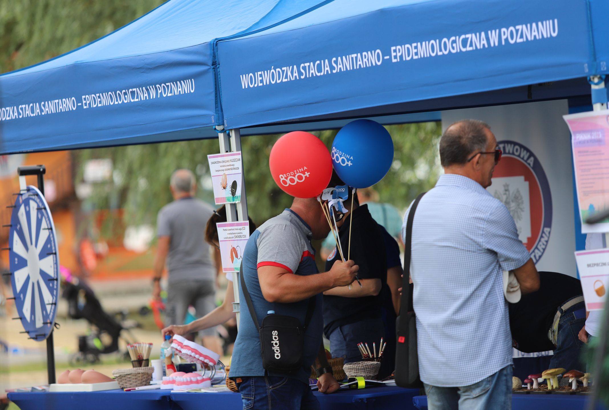 Piknik promujący program "Rodzina 800+" w Zbąszyniu