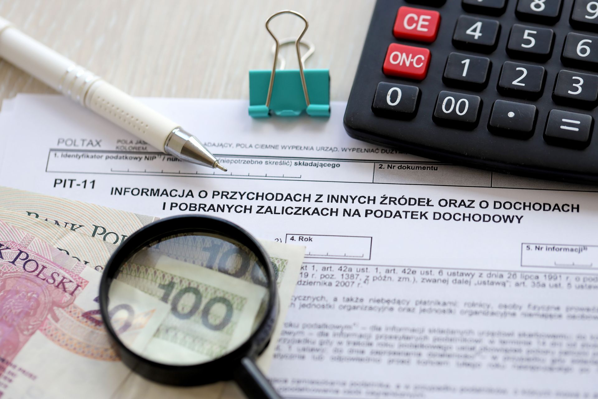 ZUS wysyła PIT-y do 10,5 mln Polaków