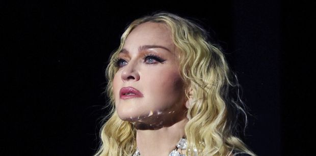 Madonna POZWANA przez fana. Domaga się odszkodowania po koncercie: "Oglądanie filmów pornograficznych bez ostrzeżenia"