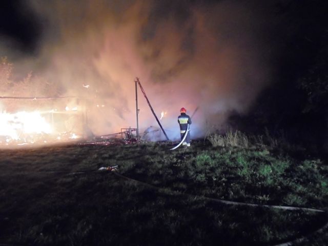 Pożar drewnianej szopy w miejscowości Biechów w gminie Kunów