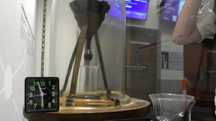 Najdłuższy eksperyment świata. Naukowcy czekają na kolejną kroplę