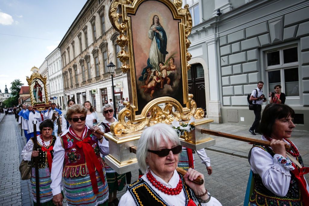 Boże Ciało kojarzymy przede wszystkim z procesjami do czterech ołtarzy