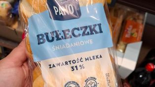 Te bułeczki często lądują w koszykach Polaków. Hit na szybkie śniadanie czy słodki zapychacz?