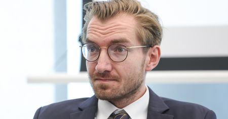 Pogrzebią dopłaty do kredytu? Poruszenie po wpisie wiceministra