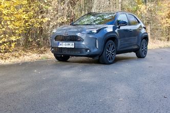 Toyota Yaris Cross GR Sport. Testujemy hybrydowego crossovera nie tylko do miasta