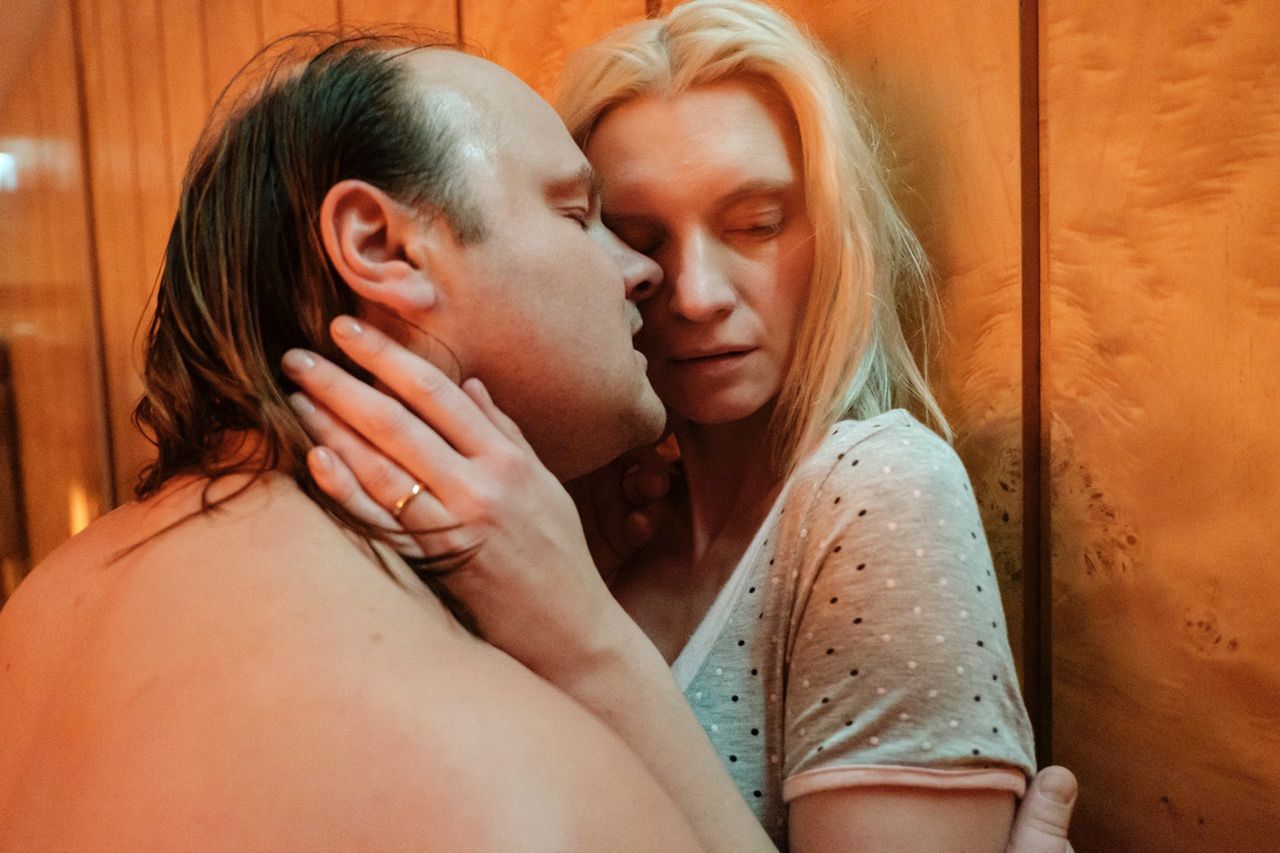 "Erotica 2022": Netflix kręci TYLKO DLA DOROSŁYCH. Takiego filmu się nie spodziewaliśmy [RECENZJA]