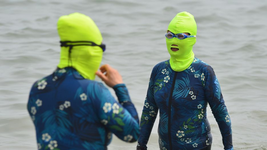 Facekini - modowy hit czy kit?