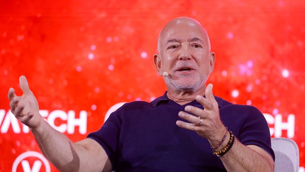 Jeff Bezos jednym z nabywców ok. 30 proc. udziałów w FC Liverpoo