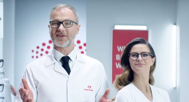 Vision Express reklamuje „wielkie badanie wzroku” (wideo)