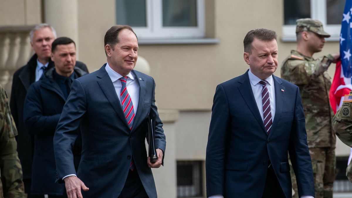 Ambasador USA Mark Brzezinski i minister obrony narodowej Mariusz Blaszczak, marzec 2023 r.
