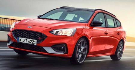 Mocny i praktyczny. Nowy Ford Focus ST debiutuje w wersji kombi