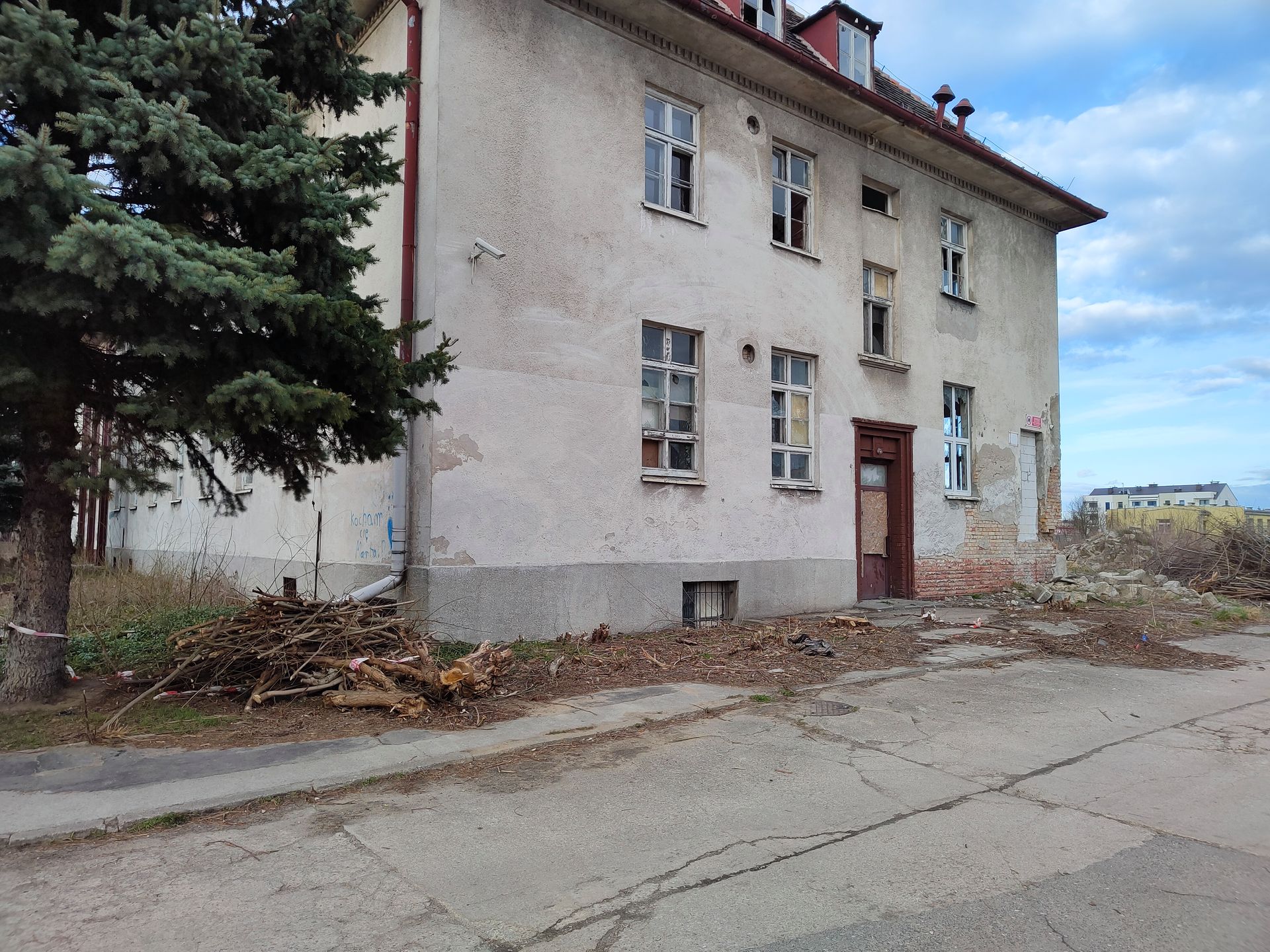 Test najtańszego smartfonu z aparatem 108 Mpix. realme 8 Pro spełnia swoje obietnice 37
