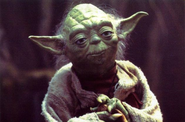 A gdyby mistrz Yoda mówił poprawnie? [wideo]