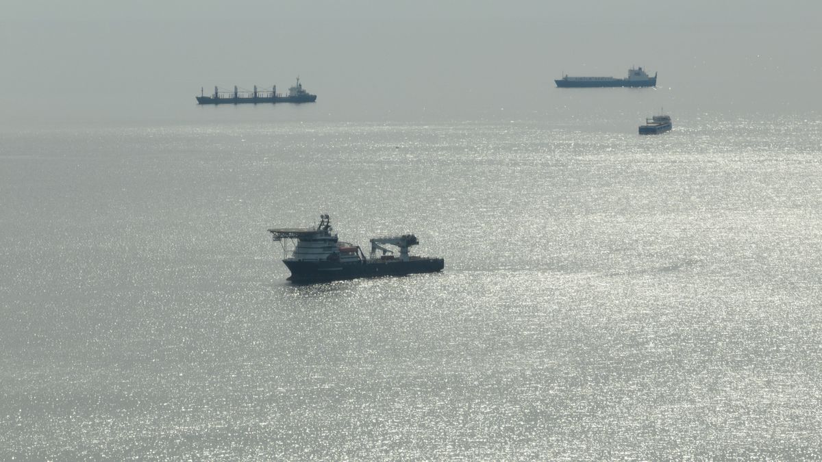 Tankowce na morzu (zdjęcie ilustracyjne)