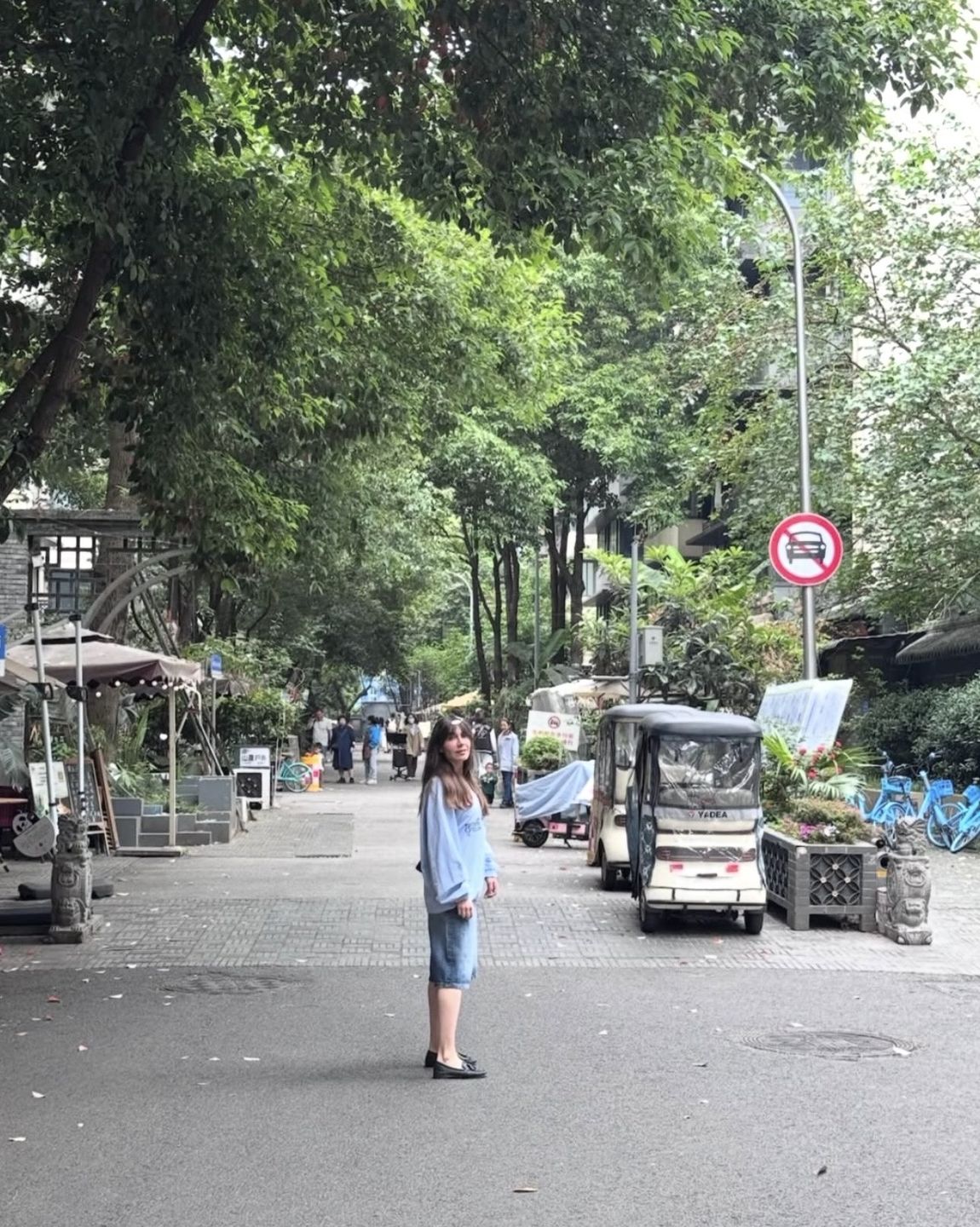 Olga Bołądź eksploruje Chiny 