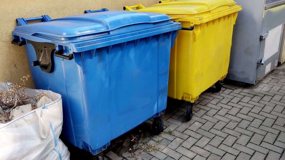 Kontenery na śmieci pozostaną tradycyjne, ale dostaną czujniki internetu rzeczy (fot. DobreProgramy)