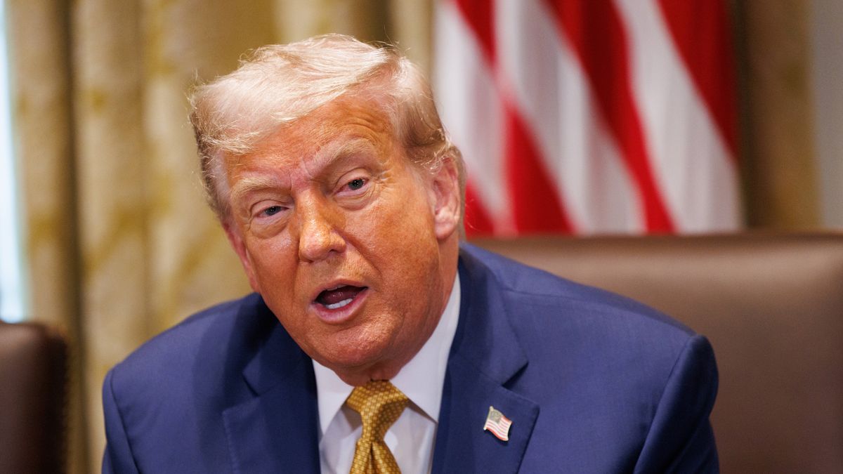 Trump broni swoich ceł. "USA rozkwitają"