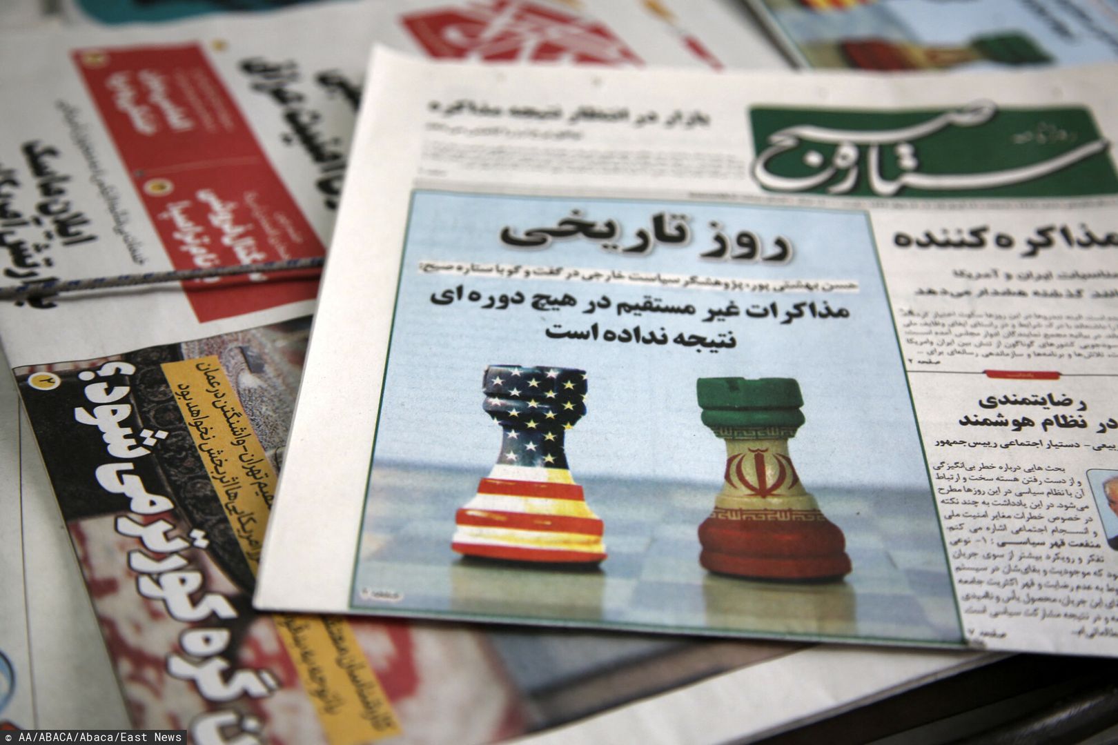 Archiwum zagraniczne East News 2025-04
TEHRAN, IRAN ? APRIL 12: A newspaper featuring the headline story on indirect negotiations between Iran and the United States in Muscat, Oman, is displayed at a newsstand in Tehran, Iran, on April 12, 2025. The front pages of major dailies in Tehran prominently featured headlines about the negotiations, highlighting the renewed diplomatic channel amid regional tensions and sanctions-related disputes. Fatemeh Bahrami / Anadolu/ABACAPRESS.COM
AA/ABACA