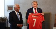 Cristiano Ronaldo podarował koszulkę Trumpowi. Na niej szczególne przesłanie