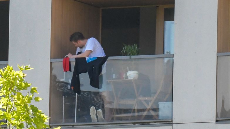 Antek Królikowski grasuje na osiedlu