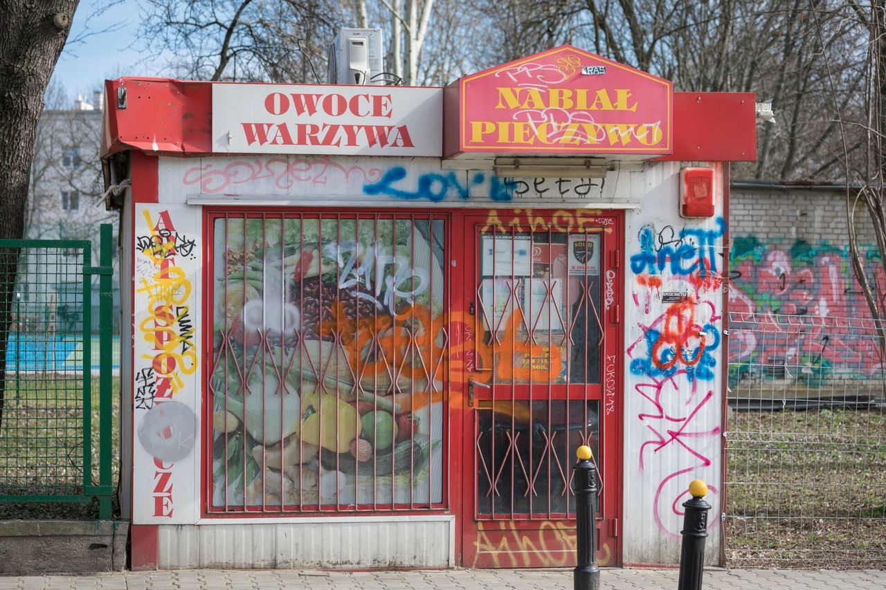 "To nieuchronne". Sklepy spożywcze w Polsce nad przepaścią