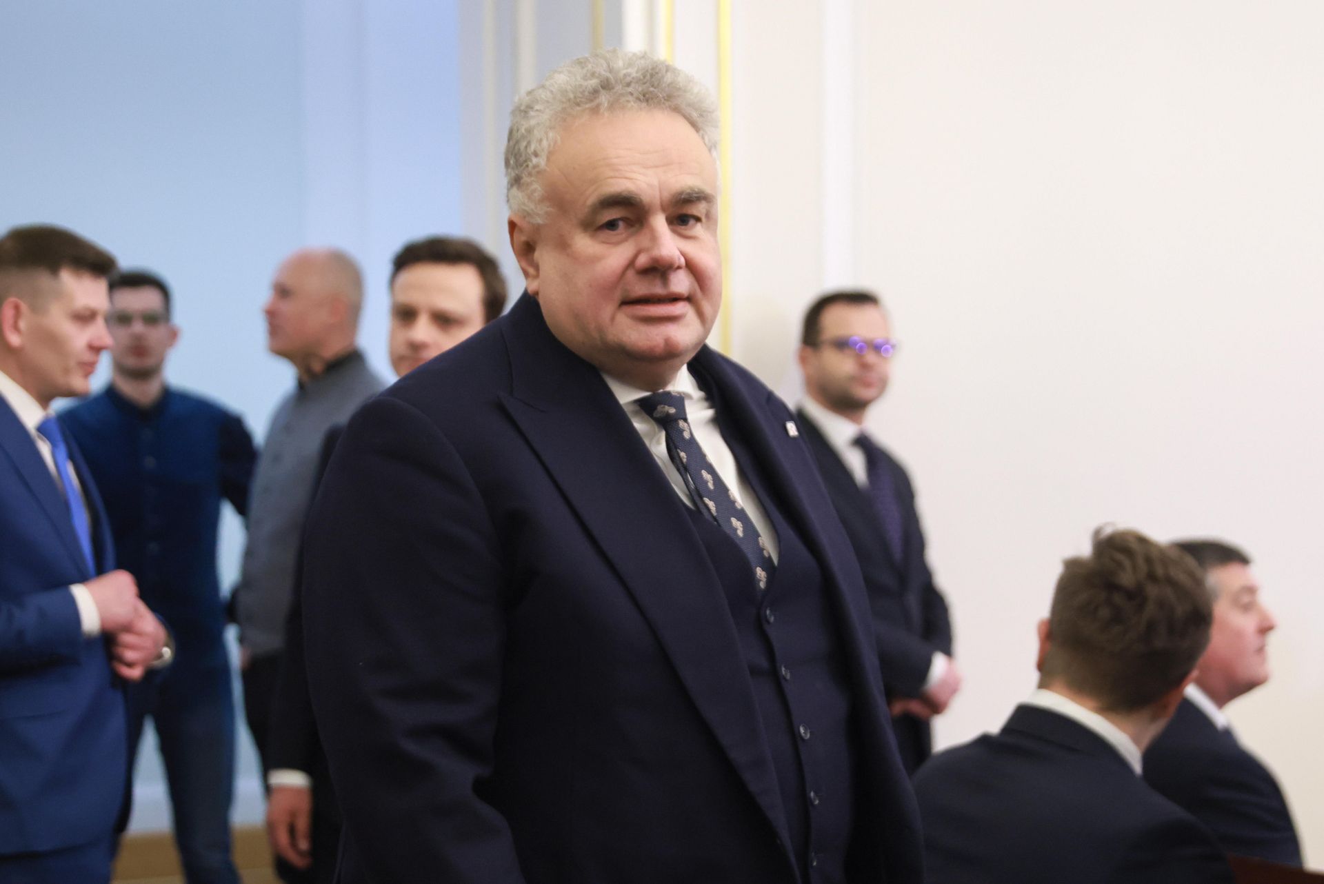 Sąd oddalił pozew Republiki – jak KPRM blokuje dostęp do informacji publicznych
