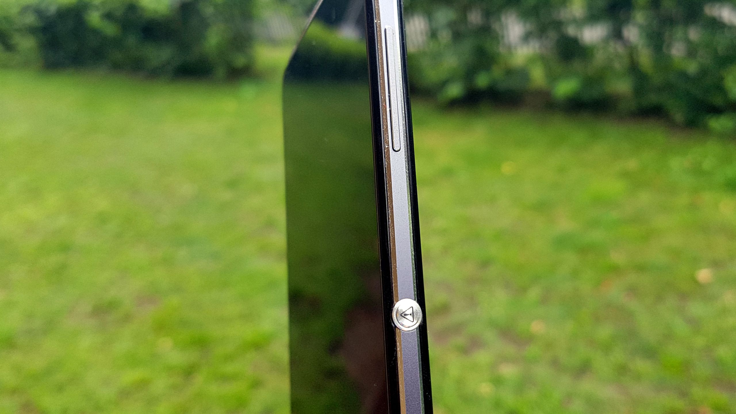 Alcatel Idol 4: 5 pomysłowych rozwiązań, których próżno szukać u konkurencji 4