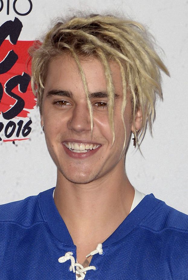 Justin Bieber zrobił sobie dredy! (ZDJĘCIA) - Pudelek