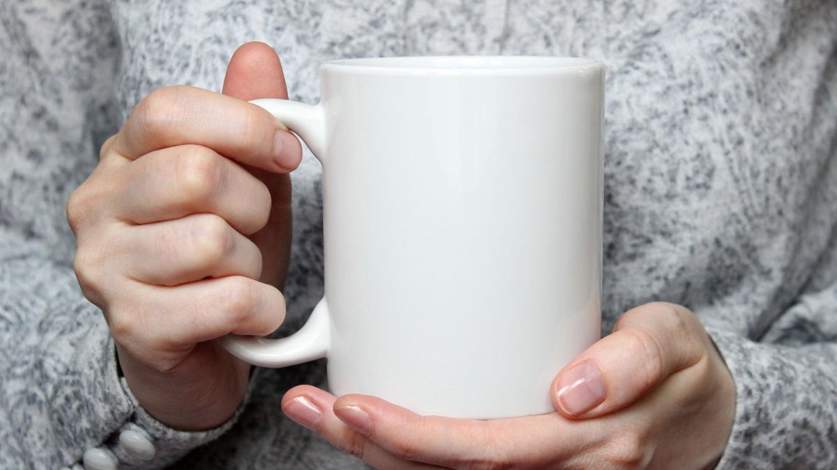 Drżenia rąk doświadcza prawie każdy z nas