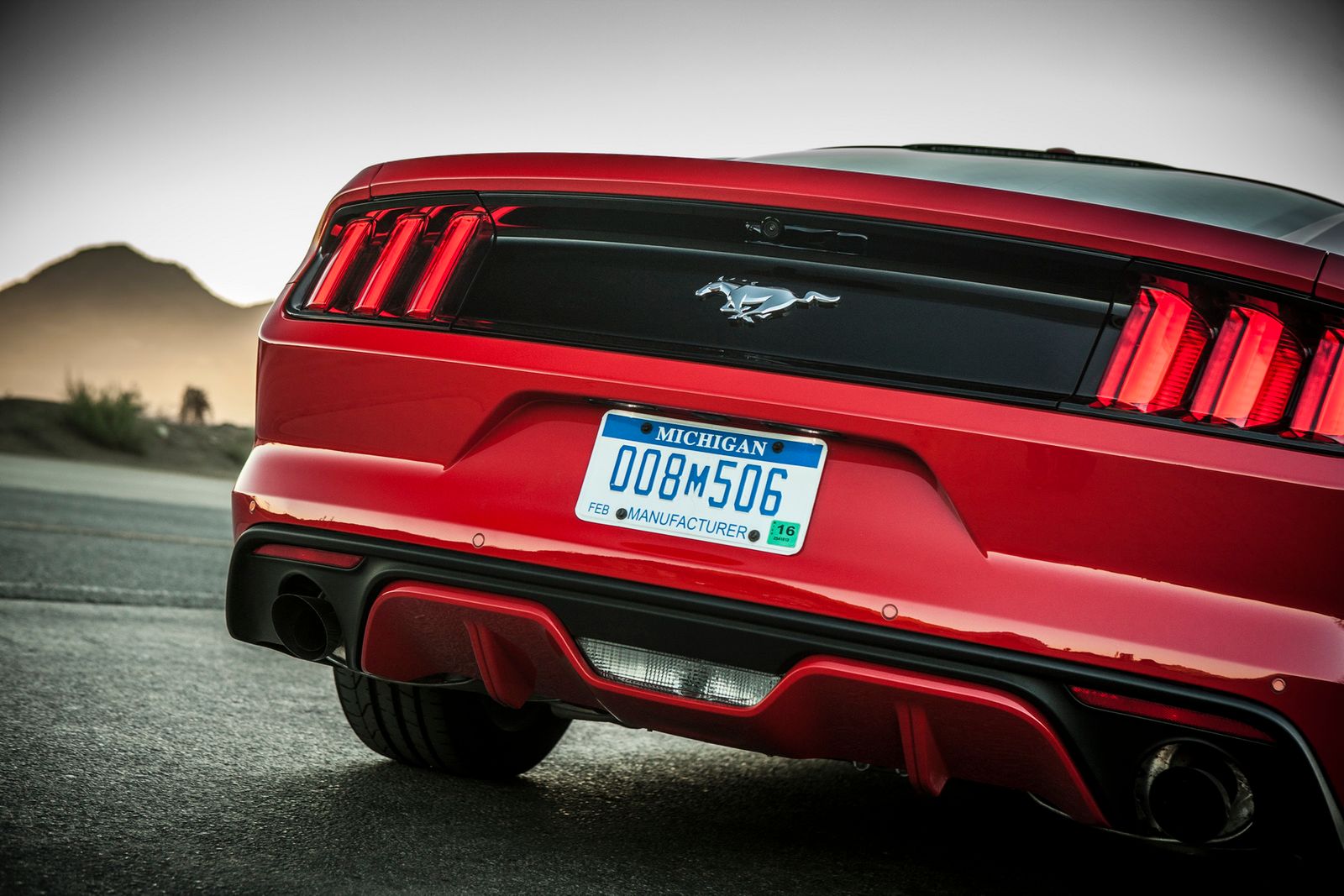 Zobacz Forda Mustanga 2015 na 100 nowych zdjęciach! 70